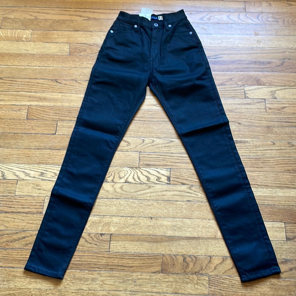 NWT Levi’s high rise slim black jeans size 23/31